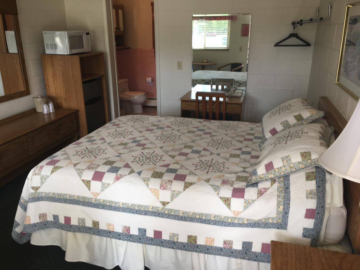 Bel Aire Motel Muskegon Heights Экстерьер фото