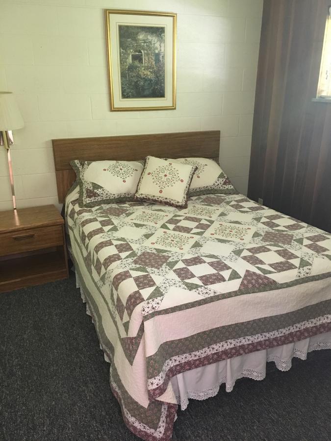 Bel Aire Motel Muskegon Heights Экстерьер фото