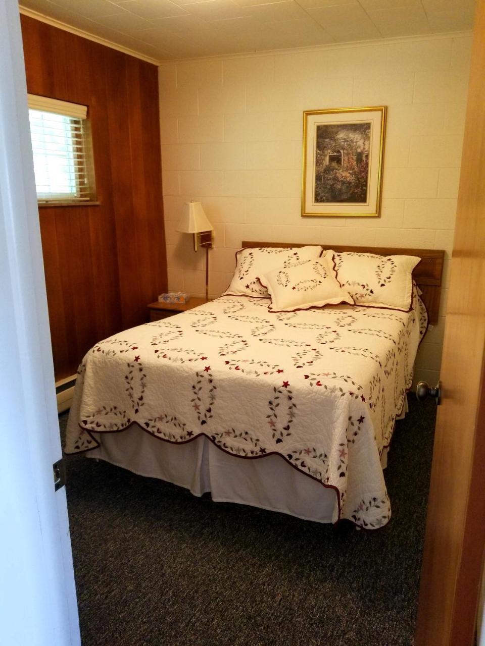 Bel Aire Motel Muskegon Heights Экстерьер фото